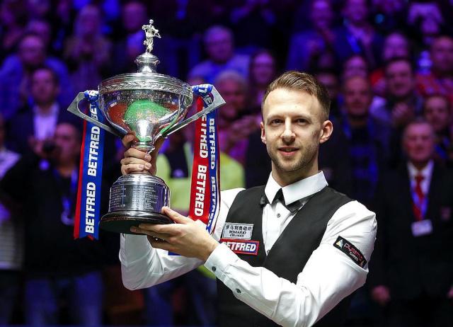 多名队友在 多名队友在