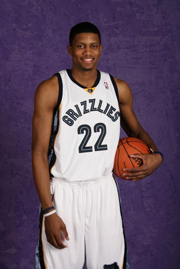 成为西部防 成为西部防