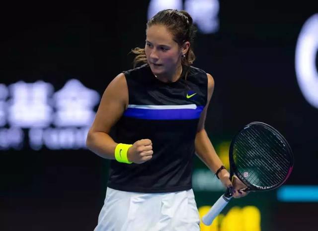 在夺冠后投 在夺冠后投